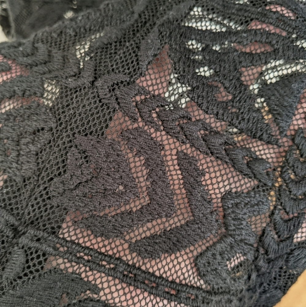 ISABEL MARANT Pour H&M Black Lace Sheer Patterned Top - New and Gorgeous! - Picture 13 of 16